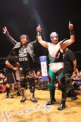 大仁田、長与壮絶爆破！田中は激闘の末拳王撃破、LEONA初白星は小幡から！