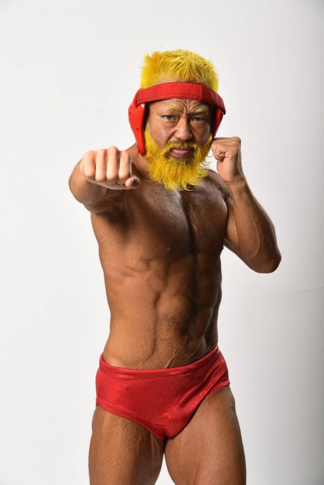 八須拳太郎